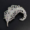 Fashion Korean Edition full of drill crystal Brooches Noble breast Diamond pin with flower accessories