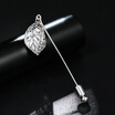 Yinman Japan&South Korea fashion brooch accessories female models corsage pin autumn&winter clothes accessories to send his girlfriend to send his mother gifts late autumn white