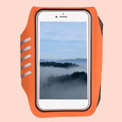 Outdoor Sports Running Arm Bag Polyester Touch Screen Fingerprint Unlocking Breathable Mobile Phone Arm Band
Outdoor Sports Running Arm Bag Polyester Touch Screen Fingerprint Unlocking Breathable Mobile Phone Arm Band