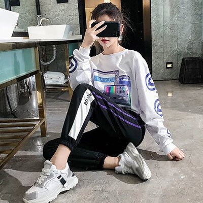 Summer new arrival purple pants women side stripes contrast color feet loose slim casual sports pants
Summer new arrival purple pants women side stripes contrast color feet loose slim casual sports pants