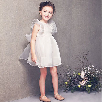 Children Summer Girls Cute Big Bow Stitching Mesh Sleeveless Sweet Princess Ruffled Flower Girl Dress 2-7Y Toddler Girl Dress
Children Summer Girls Cute Big Bow Stitching Mesh Sleeveless Sweet Princess Ruffled Flower Girl Dress 2-7Y Toddler Girl Dress