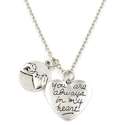 Creative Finger Pattern Heart Shape Pendant Love Letters Printed Alloy Necklace Mother&39S Day Gift
Creative Finger Pattern Heart Shape Pendant Love Letters Printed Alloy Necklace Mother&39S Day Gift