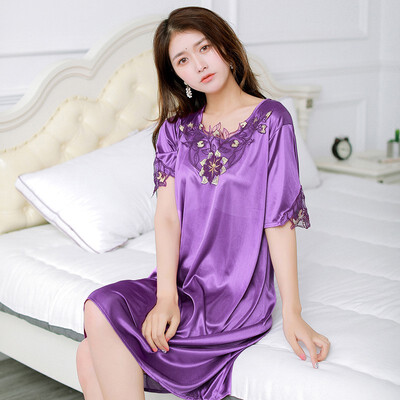 Sexy Women Nightdress Floral Print Ice Slik Short Sleeve Lace Mini Nightdress Lingerie Underwear Night Gown
Sexy Women Nightdress Floral Print Ice Slik Short Sleeve Lace Mini Nightdress Lingerie Underwear Night Gown