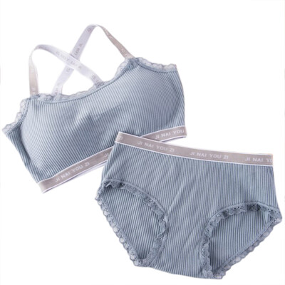 Women Bra Set Letter Print Female Underwear Comfortable Wireless Lingerie Bra Set Black White Cotton Full Cup Bras Sets
Women Bra Set Letter Print Female Underwear Comfortable Wireless Lingerie Bra Set Black White Cotton Full Cup Bras Sets
