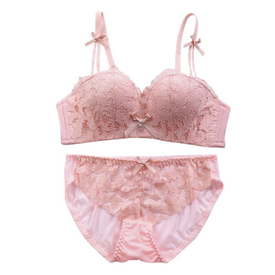 1Set Plus Size Sexy Lingerie Push-up Plus Size Underwear Women No Rims Thin Half Cup Embroidery Bra
1Set Plus Size Sexy Lingerie Push-up Plus Size Underwear Women No Rims Thin Half Cup Embroidery Bra
