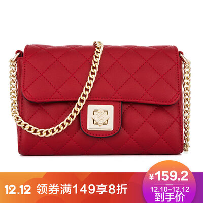 Aokang Aokang womens bag metal chain plaid small incense wind diagonal small bag European&American fashion retro bag 83003001022 wine red
Aokang Aokang womens bag metal chain plaid small incense wind diagonal small bag European&American fashion retro bag 83003001022 wine red