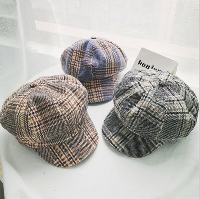 Duck-tongued hat Female Chao Korean version of the retro British Plaid octagonal hat recreational painter hat autumn&winter se
Duck-tongued hat Female Chao Korean version of the retro British Plaid octagonal hat recreational painter hat autumn&winter se