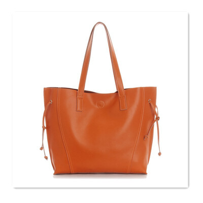 Bag female 2018 new handbag big bag simple shoulder slung bag head layer leather commuter tote bag
Bag female 2018 new handbag big bag simple shoulder slung bag head layer leather commuter tote bag