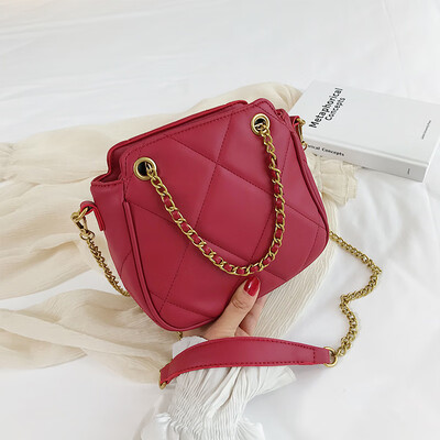 Chic retro chain bag net red Lingge womens bag new 2019 advanced sense of foreign style shoulder bag Messenger bag
Chic retro chain bag net red Lingge womens bag new 2019 advanced sense of foreign style shoulder bag Messenger bag