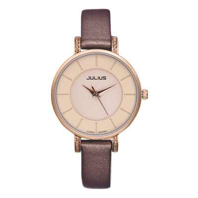 Korean fashion belt female students simple waterproof large dial couple watches a pair of quartz watches
Korean fashion belt female students simple waterproof large dial couple watches a pair of quartz watches