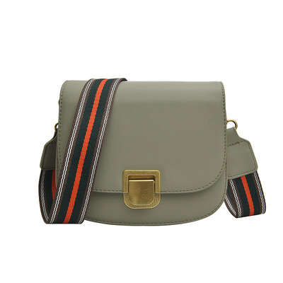 2019bags new womens bag trend network red bag female Korean version of the fashion small square bag single diagonal package cg printing
2019bags new womens bag trend network red bag female Korean version of the fashion small square bag single diagonal package cg printing