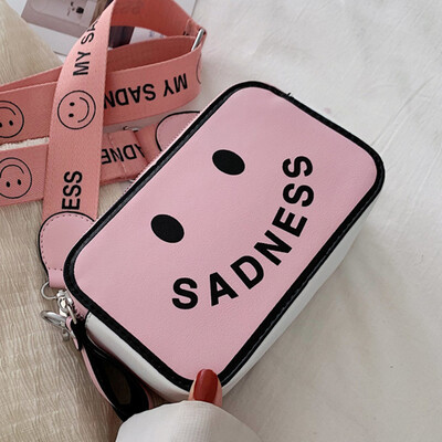 Broadband slant bag 2019 new Korean version fashion 100 shoulder single shoulder summer smiling face small square bag
Broadband slant bag 2019 new Korean version fashion 100 shoulder single shoulder summer smiling face small square bag