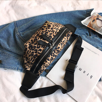 Spring&summer bags female 2019 new ins Korean fashion casual leopard chest bag simple wild wide shoulder strap pockets
Spring&summer bags female 2019 new ins Korean fashion casual leopard chest bag simple wild wide shoulder strap pockets