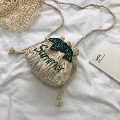 2019 summer new fashion letter woven shoulder bucket bag female literary forest leaf leisure slung bag
2019 summer new fashion letter woven shoulder bucket bag female literary forest leaf leisure slung bag