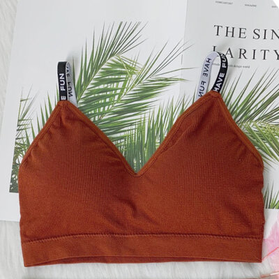 Sports Bra Female Letter Vest Type Without Steel Ring Beauty Back Shockproof Material Excellent Wearing Comfortable New Style
Sports Bra Female Letter Vest Type Without Steel Ring Beauty Back Shockproof Material Excellent Wearing Comfortable New Style