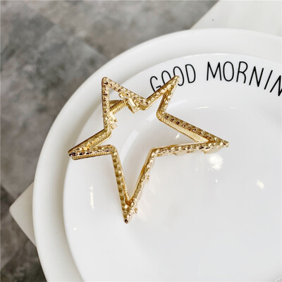 Metal Women Girls Hair Clips Gold Plated Hair AccessoriesStar Moon Diamond Hairpins Circle Holder Hairgrips
Metal Women Girls Hair Clips Gold Plated Hair AccessoriesStar Moon Diamond Hairpins Circle Holder Hairgrips