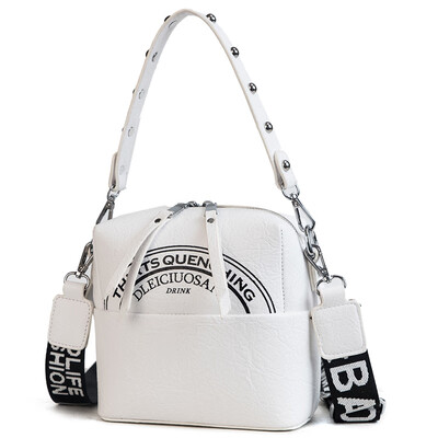 Semicircle letter printing pattern women crossbody bag Rivet hand strap shoulder bag zipper Cube pleated pu leather soft handbag
Semicircle letter printing pattern women crossbody bag Rivet hand strap shoulder bag zipper Cube pleated pu leather soft handbag