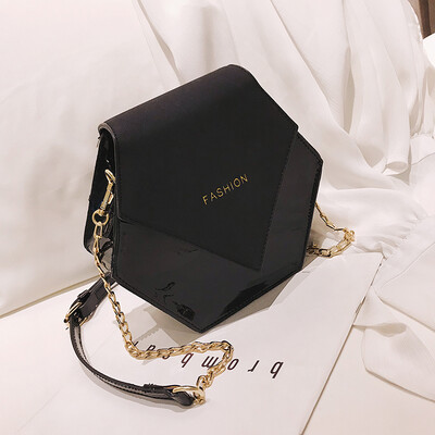 Ins overfire bag woman 2019 new Chaohan version of grinding splice geometric small square bag 100 shoulder oblique satchel bag
Ins overfire bag woman 2019 new Chaohan version of grinding splice geometric small square bag 100 shoulder oblique satchel bag