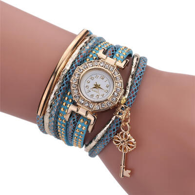 2018 Womens fashion Jewelry Top Luxury Black Leather Bracelet Wristwatch Women Casual Elegant Watches For Women Gifts
2018 Womens fashion Jewelry Top Luxury Black Leather Bracelet Wristwatch Women Casual Elegant Watches For Women Gifts