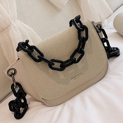 Xiaozhong design 2019 Korean new resin chain handbag slung saddle bag Joker fairy bag
Xiaozhong design 2019 Korean new resin chain handbag slung saddle bag Joker fairy bag