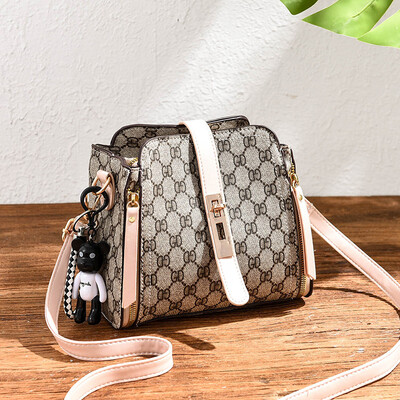 2018 autumn&winter new womens bag Korean fashion shoulder bag trend oblique handbag casual bag cross-border
2018 autumn&winter new womens bag Korean fashion shoulder bag trend oblique handbag casual bag cross-border