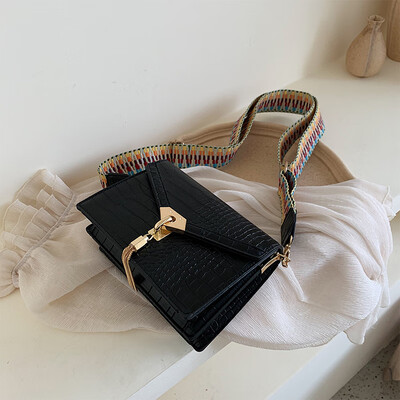 high-level womens bag chic flow small square bag early autumn new 2019 casual one-shoulder bag messenger bag
high-level womens bag chic flow small square bag early autumn new 2019 casual one-shoulder bag messenger bag