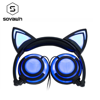 New Version Rechargeable Foldable Flash LED Diode Luminous Cat Headphones Backlit Headset for PC Computer Mobile Phone
New Version Rechargeable Foldable Flash LED Diode Luminous Cat Headphones Backlit Headset for PC Computer Mobile Phone