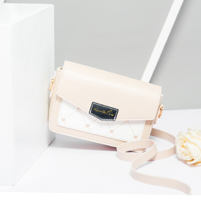 Ins Super Fire Girls Upstream Korean Single Shoulder Messenger Bag Fashion Joker Student Leaning
Ins Super Fire Girls Upstream Korean Single Shoulder Messenger Bag Fashion Joker Student Leaning