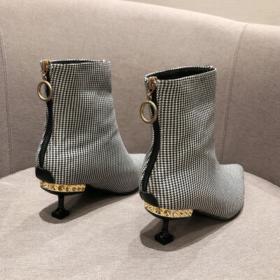 Slim Boots Autumn&Winter Socks Boots Knitted Elastic Boots Water Drill Fine-heeled Shoes High-heeled Shoes for Children
Slim Boots Autumn&Winter Socks Boots Knitted Elastic Boots Water Drill Fine-heeled Shoes High-heeled Shoes for Children