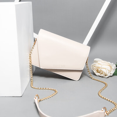 Summer network celebrity chain small girl slanted bag 100 pieces of texture&fashion in summe
Summer network celebrity chain small girl slanted bag 100 pieces of texture&fashion in summe
