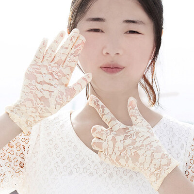 Womens Stretch Bridal Lace Gloves Fashion Vintage Gloves Uv Sunscreen Summer Short Gloves5 Styles
Womens Stretch Bridal Lace Gloves Fashion Vintage Gloves Uv Sunscreen Summer Short Gloves5 Styles