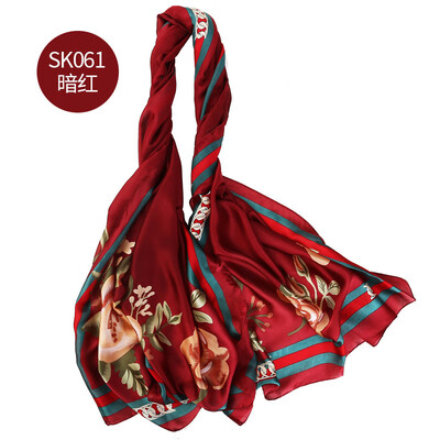 New European&American fashion printed scarf chain large silk scarf sunscreen wild shawl beach travel beach towel female
New European&American fashion printed scarf chain large silk scarf sunscreen wild shawl beach travel beach towel female