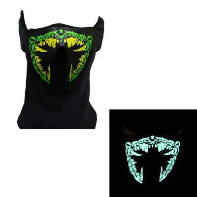 Halloween LED Mask Light Up Party Terror Masks Cold Light Helmet Fire Festival Party Glowing Dance Ball Accessories
Halloween LED Mask Light Up Party Terror Masks Cold Light Helmet Fire Festival Party Glowing Dance Ball Accessories