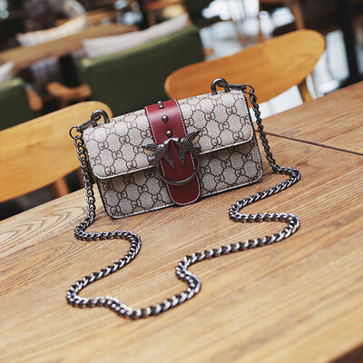 Small bag female summer 2019 Korean version of the wild on the new super fire chain single shoulder slung swallow package Dionysian handbag
Small bag female summer 2019 Korean version of the wild on the new super fire chain single shoulder slung swallow package Dionysian handbag