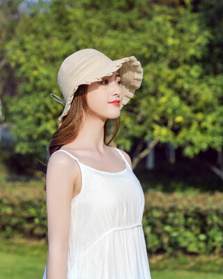 Fine Crochet basin cap fishermans hat pure hand knitted straw hat summer beach beach sun protection shade Lafite straw hat
Fine Crochet basin cap fishermans hat pure hand knitted straw hat summer beach beach sun protection shade Lafite straw hat