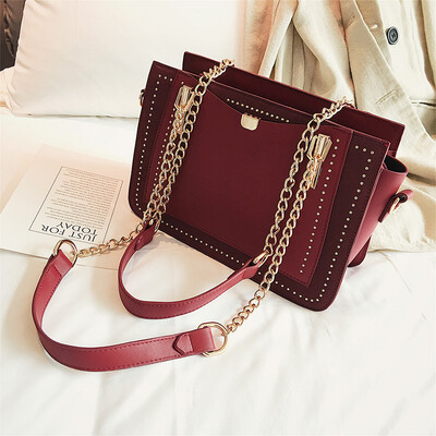 Bag female 2019 new fashion Messenger bag tide Korean version of the simple rivet shoulder bag casual scrub chain handbags
Bag female 2019 new fashion Messenger bag tide Korean version of the simple rivet shoulder bag casual scrub chain handbags