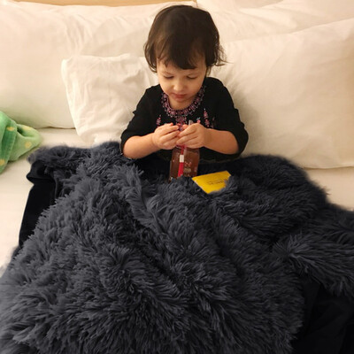 Gobestart Blanket Soft Lightweight Luxury Comfortable Plush Hypoallergenic Blanket
Gobestart Blanket Soft Lightweight Luxury Comfortable Plush Hypoallergenic Blanket