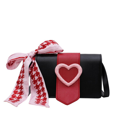 Summer bee foreign gas small bag female 2019 new Korean version of the shoulder bag letter chain wild Messenger small square bag
Summer bee foreign gas small bag female 2019 new Korean version of the shoulder bag letter chain wild Messenger small square bag
