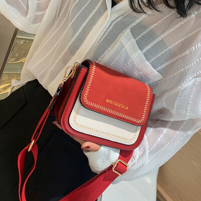 New contrast color retro broadband bag female 2019 new Korean version of the wild single shoulder slung fashion frosted small square bag
New contrast color retro broadband bag female 2019 new Korean version of the wild single shoulder slung fashion frosted small square bag