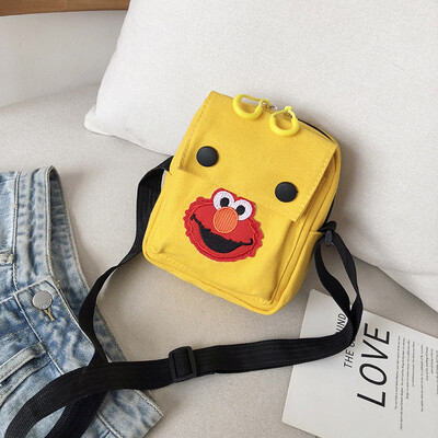 Casual fashion ugly sesame street canvas bag female 2019 new cute cartoon simple versatile shoulder Messenger bag
Casual fashion ugly sesame street canvas bag female 2019 new cute cartoon simple versatile shoulder Messenger bag