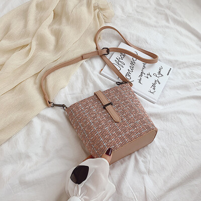 Ins leisure bag summer texture simple bucket bag new 2019 Korean version of Joker shoulder slung bag
Ins leisure bag summer texture simple bucket bag new 2019 Korean version of Joker shoulder slung bag