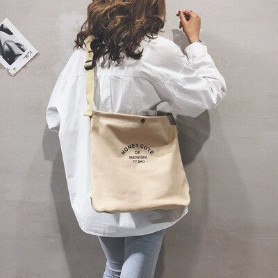 Canvas big bag female 2019 new wave Korean version of the wild printing tote bag casual large capacity shoulder Messenger bag
Canvas big bag female 2019 new wave Korean version of the wild printing tote bag casual large capacity shoulder Messenger bag