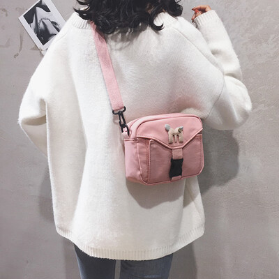 2019 new Korean version of the wild casual canvas bag female slung small bag ins Harajuku student mini shoulder bag
2019 new Korean version of the wild casual canvas bag female slung small bag ins Harajuku student mini shoulder bag