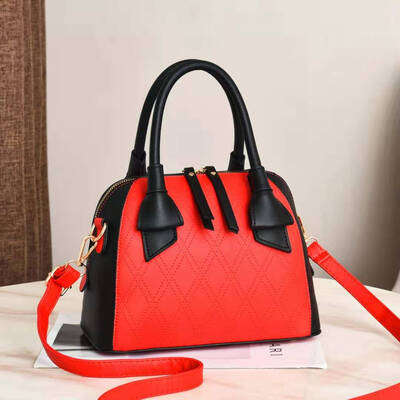 2019 summer new one-shoulder handbags Europe&the United States elegant fashion pu leather ladies handbag Messenger bag
2019 summer new one-shoulder handbags Europe&the United States elegant fashion pu leather ladies handbag Messenger bag