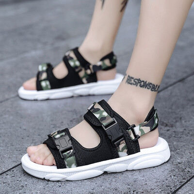 Summer sandals mens slippers beach shoes summer new bears personality driving outdoor mens sandals
Summer sandals mens slippers beach shoes summer new bears personality driving outdoor mens sandals