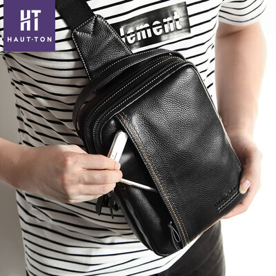 Leather chest bag mens shoulder bag casual Korean version of the leather Messenger bag sports bag tide men bag
Leather chest bag mens shoulder bag casual Korean version of the leather Messenger bag sports bag tide men bag