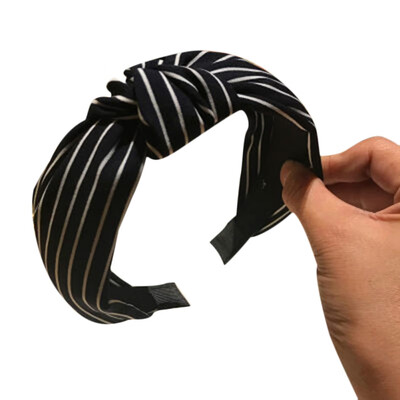 Women Hair Accessories Turban Solid Color Headband Floral Prints Bandanas Elastic Hair Bands Gum Hair for Girls
Women Hair Accessories Turban Solid Color Headband Floral Prints Bandanas Elastic Hair Bands Gum Hair for Girls