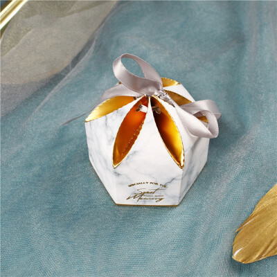 FUNNYBUNNY Candy Box Packaging Card Paper Wedding European Flower Gift Box Paper Bags for Gifts Christmas Tree Decorations
FUNNYBUNNY Candy Box Packaging Card Paper Wedding European Flower Gift Box Paper Bags for Gifts Christmas Tree Decorations