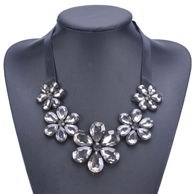 Big Dainty Acrylic Flower Pendant Necklace Black Ribbon Necklace Boho Fashion Jewelry Necklaces Pendants Choker Set
Big Dainty Acrylic Flower Pendant Necklace Black Ribbon Necklace Boho Fashion Jewelry Necklaces Pendants Choker Set