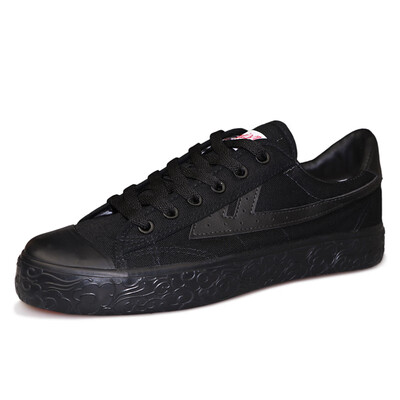 Warrior canvas shoes low to help casual couple models with flat-bottom sports WL0003T black&black 36 large size one yard
Warrior canvas shoes low to help casual couple models with flat-bottom sports WL0003T black&black 36 large size one yard